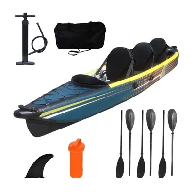 Kayak inflable para tres personas